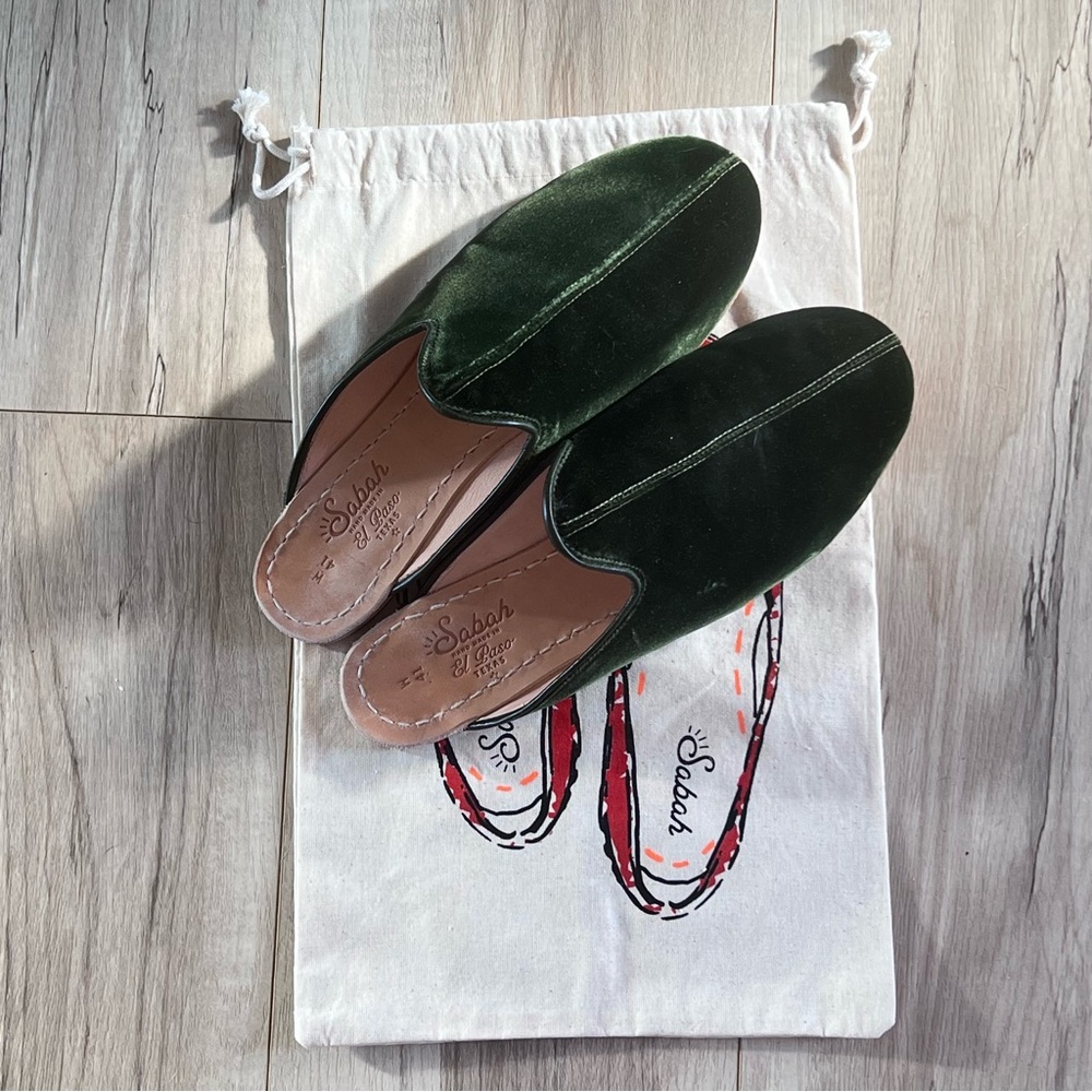 Sabah Women's Palazzo Green Velvet Shoes